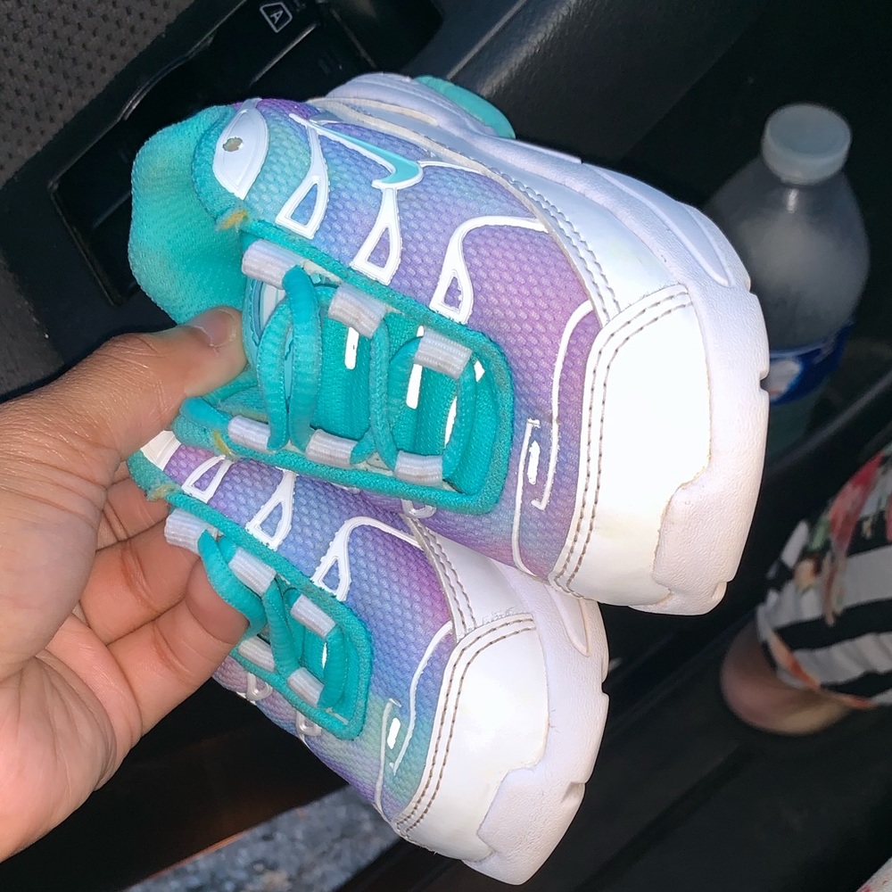 Infant nikes